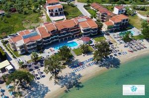 хотел Rachoni Bay Resort 