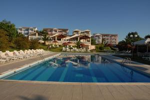 хотел Rebecca s Village 
