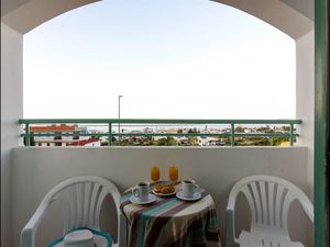 Aglaia Apartments