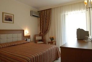 Porfi Beach