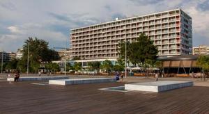 Makedonia Palace