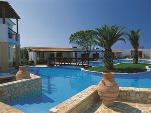 ​Aldemar Royal Olympian Suites