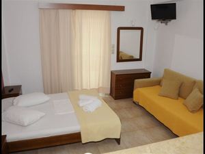 Alexandros Hotel Apartments