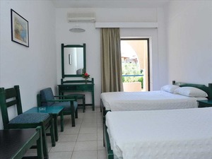 Sithonia Village