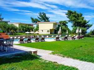 Alkyon Resort