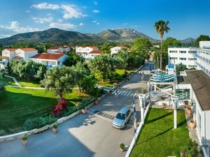 Grand Blue Hotel Eretria