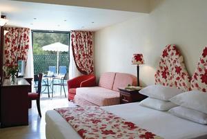Roda Beach Resort & Spa
