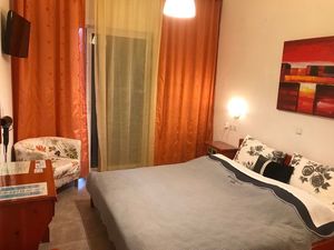 VE hotel, Victor Eleni - оферти 2025