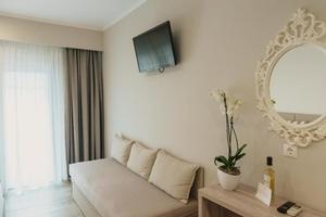 Ammos Beach Seaside Luxury Suites Hotel
