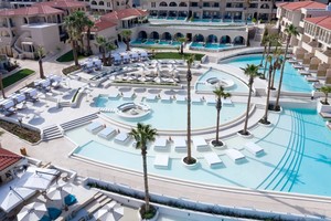 Cora Hotel and spa