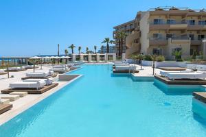 Хотел Sun Beach Resort
