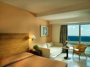 Dionysos Hotel