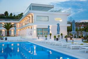 Laguna Resort, Ханиоти