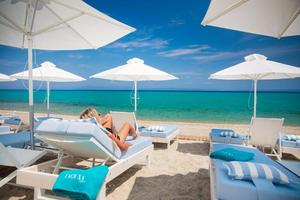 Laguna Resort, Ханиоти