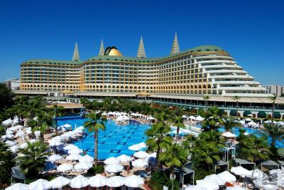 DELPHIN IMPERIAL 5 *